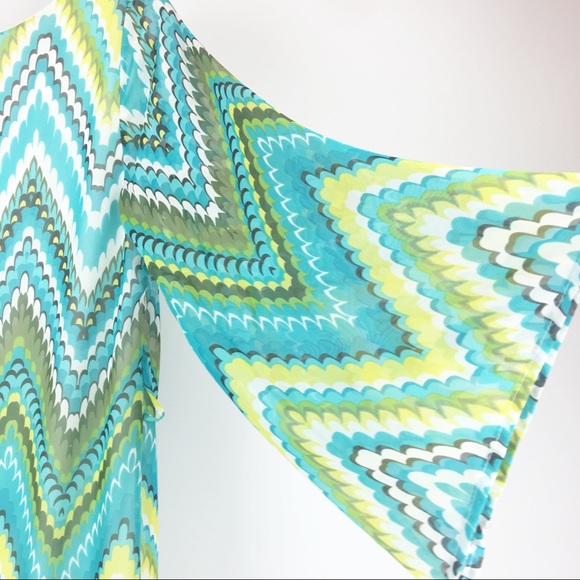 Yahada Tunic - Picture 3 of 7